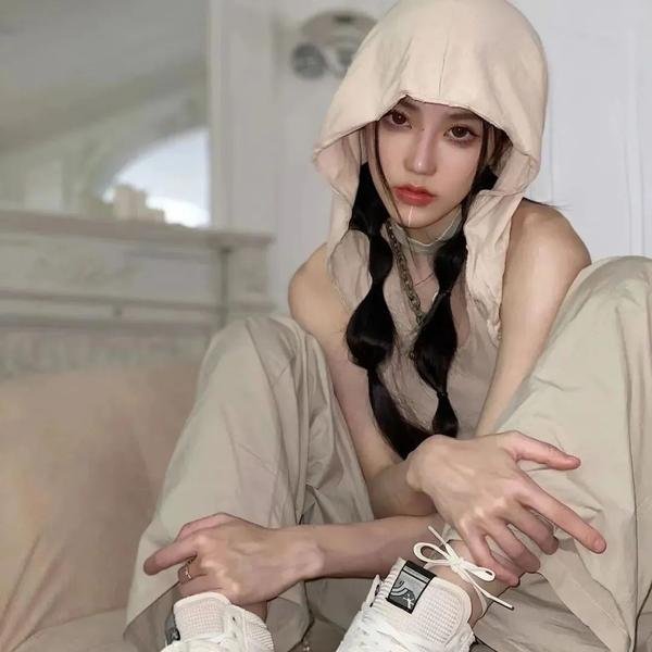 女人河